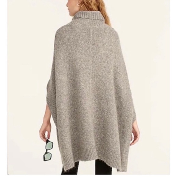 NWOT J. Crew Poncho - xs/s - Picture 3 of 11